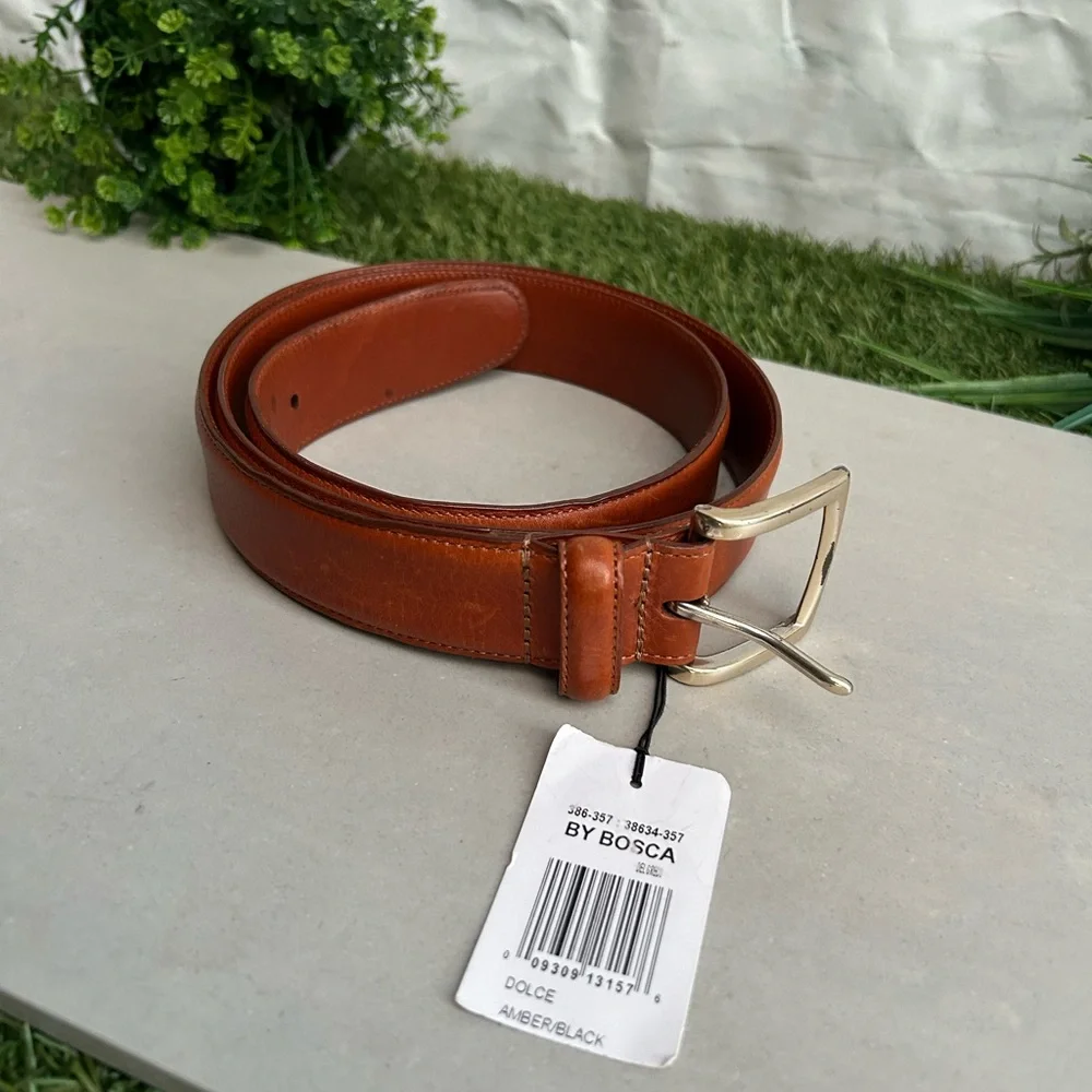 BOSCA DOLCE Leather Belt with silver Buckle like new, men’s size 40